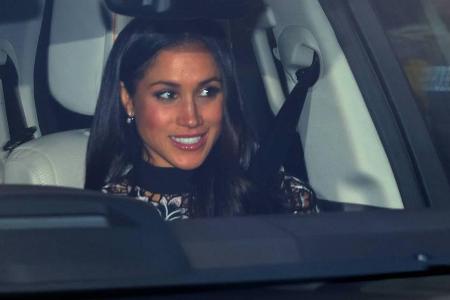 Viel war von Meghan Markles Outfit nicht zu sehen