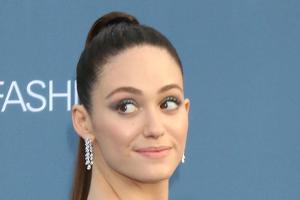 Emmy Rossums Haus ist in ihrer Abwesenheit von Dieben geplündert worden