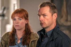 "Nord bei Nordwest: Estonia": Lona Vogt (Henny Reents) und Hauke Jacobs (Hinnerk Schönemann) am Tatort