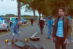 Erneut wurde ein Mann nachts überfahren. Hauptkommissar Stedefreund (Oliver Mommsen) ahnt, dass es ein Serienmörder sein mus...