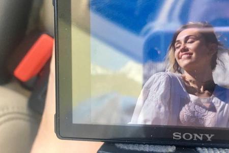 Mit diesem Schnappschuss heizt Billy Ray Cyrus die Gerüchteküche an