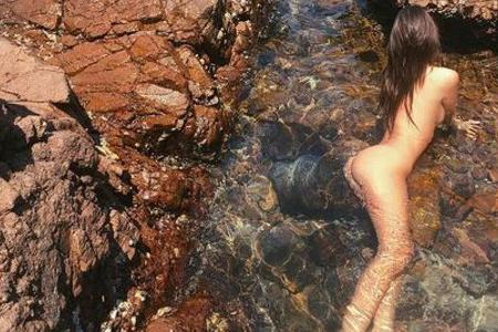 Emily Ratajkowski wie Gott sie schuf