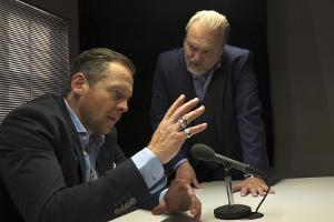 "Der Alte: Therapie für Tote": In welchem Verhältnis stand der Sohn des Institutsleiters Paul Schmedtmann (Johannes Zirner, ...