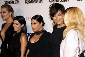 Gibt es die Ladys bald als Comic: Khloe, Kourtney und Kim Kardashian sowie Kris und Kylie Jenner (v.l.n.r.)