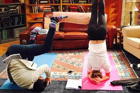 Kunal Nayyar und Kaley Cuoco verwandeln das 