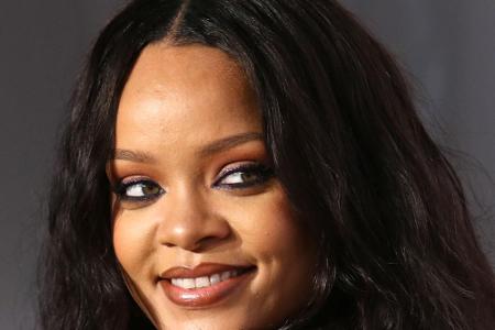 Auch Rihannas (29) Beziehungen hielten nie lange. Zweimal war sie mit Chris Brown (28) zusammen, der sie geschlagen hat. Auc...