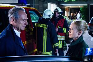 "Helen Dorn: Gnadenlos": Die Befürchtungen von Falk Mattheisen (Daniel Friedrich) und Helen Dorn (Anna Loos) scheinen sich z...