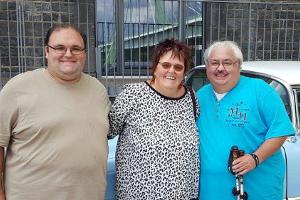 Ingo und seine Eltern Stups und Lutz trauern um Irene Fischer und fühlen mit Beate