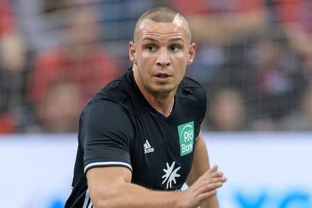 Pietro Lombardi in Gummersbach bei einem Benefiz-Kick