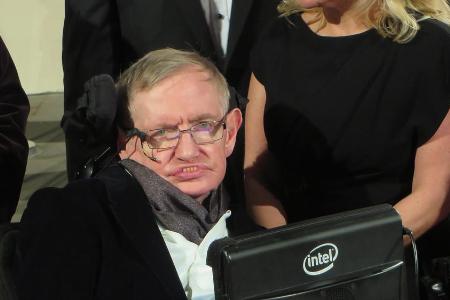 Seit 1985 ist Stephen Hawking auf einen Sprachcomputer angewiesen