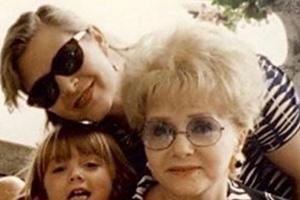 Mit diesem Bild trauert Billie Lourd um Carrie Fisher und Debbie Reynolds