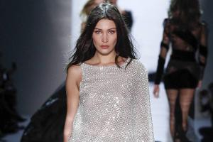 Bella Hadid bei der Haute-Couture-Schau von Alexandre Vauthier