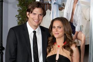 Ashton Kutcher gemeinsam mit Natalie Portman bei der Premiere ihres gemeinsamen Films "Freundschaft Plus" im Jahr 2011