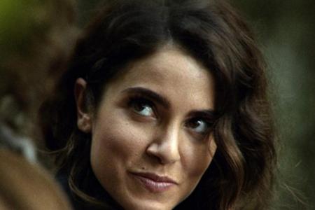 Im Fernsehen ist sie in der Fox-Serie 