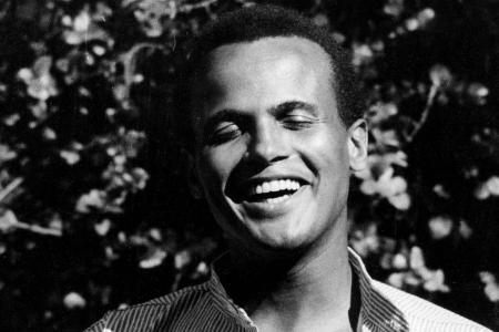 Schon in jungen Jahren lagen Harry Belafonte die Frauen zu Füßen