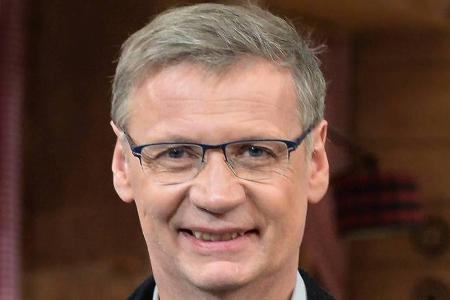 Günther Jauch verköstigt bald Wein auf einem Kreuzfahrtschiff