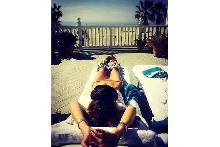 Die Schuhe noch an und die Hose auf Halbmast? Heidi Klums neuestes Instagram-Foto verwirrt die Fans