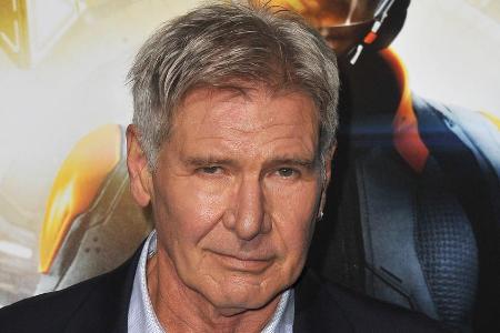 Harrison Ford ist offenbar knapp an einem verheerenden Flugzeug-Unfall vorbeigeschrammt
