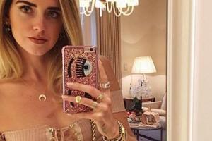 Sexy Korsagen-Oberteile, wie sie Bloggerin Chiara Ferragni getragen hat, sind 2017 nicht mehr angesagt