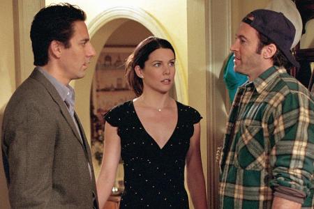 Luke Danes (Scott Patterson, r.) sah etliche von Lorelais Männern kommen und gehen - auch Max Medina (Scott Cohen, l.), mit ...