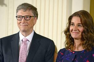Im November 2016 wurden Melinda und Bill Gates vom damaligen US-Präsidenten Barack Obama mit der "Medal of Freedom" ausgezei...