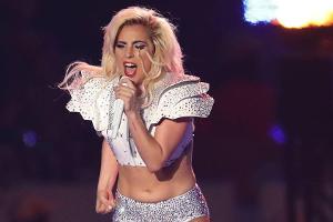 Wie bitte? Lady Gaga soll zu dick sein?