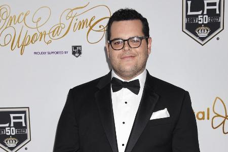 Josh Gad sollte an seinen Spionierkünsten noch ein wenig feilen