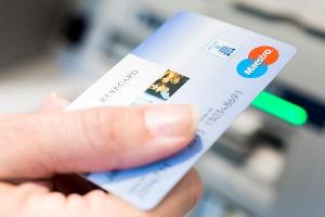 Verlust der Geldkarte im Urlaub? Werden Sie sofort aktiv!