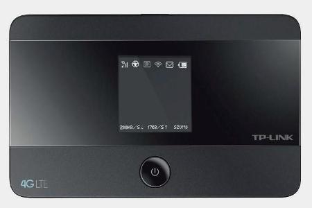 Rund 80 Euro kostet der mobile UMTS-Hotspot M7350 von TP-Link zur gemeinsamen Nutzung einer UMTS- oder einer LTE-Mobilfunkve...