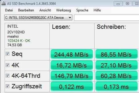 AS SSD Benchmark - Mittels verschiedener Tests überprüft dieses Freeware Tool, wie schnell eine SSD lesen und schreiben kann.