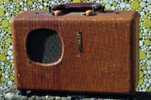 Eigene Bluetooth-Lautsprecher im Vintage-Stil herstellen