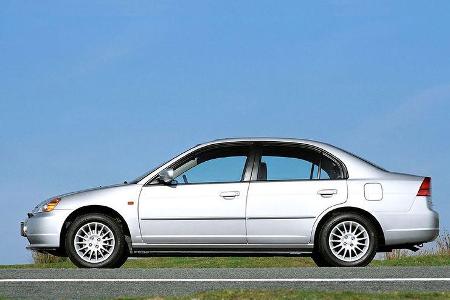 ... Stufenheck und Coupé lauten die Optionen.