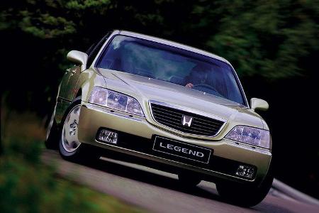 Ein Facelift 1998 sollte helfen. Die Reaktion der Käufer blieb bescheiden.