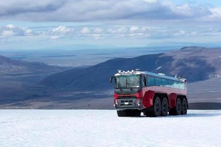 Sleipnir Glacier Truck Island 8x8 Gletscher-Bus