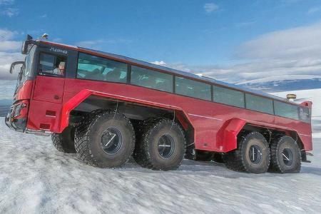 Sleipnir Glacier Truck Island 8x8 Gletscher-Bus