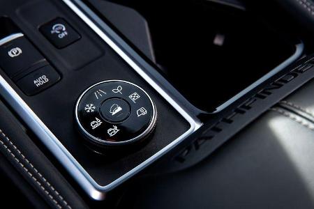 Nissan Pathfinder (USA) Modelljahr 2021