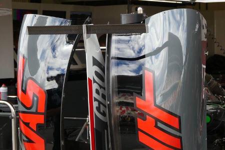 Haas F1 - Startnummern - Formel 1 - GP Spanien - 11. Mai 2017