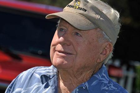 Bruce Meyers mit einem VW-Buggy