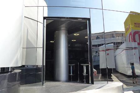 Formel 1 - GP Barcelona 2014 - Motorhomes - McLaren Mercedes