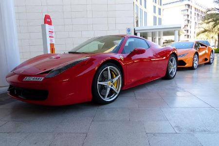Ferrari 458 - F1 Abu Dhabi 2014 - Carspotting