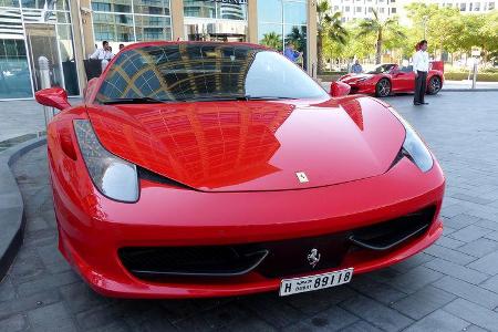 Ferrari 458 - F1 Abu Dhabi 2014 - Carspotting