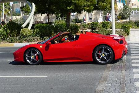 Ferrari 458 - F1 Abu Dhabi 2014 - Carspotting