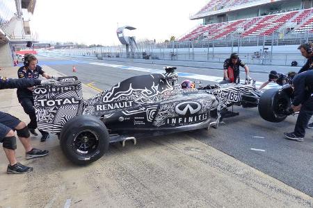 Daniil Kvyat - Red Bull - Formel 1-Test - Barcelona - 26. Februar 2015