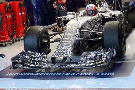 Daniil Kvyat - Red Bull - Formel 1-Test - Barcelona - 22. Februar 2015