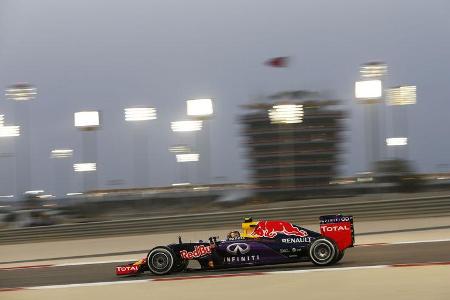 Daniil Kvyat - Red Bull - Formel 1 - GP Bahrain - 18. April 2015