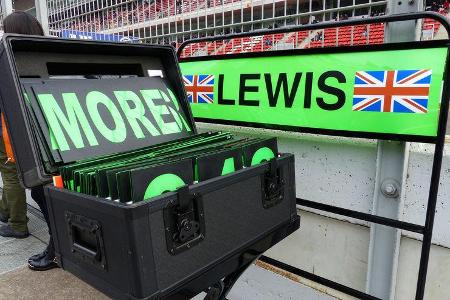 Lewis Hamilton - F1-Test Barcelona - 2015