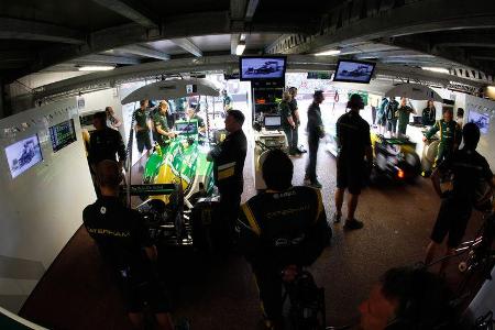 Caterham Garage