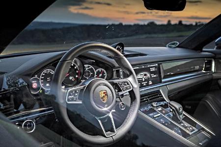 Porsche Panamera 4S Sport Turismo, Interieur