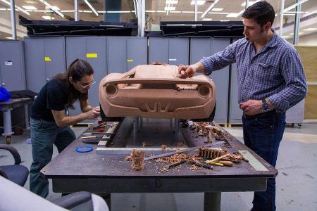 Ford GT - Supersportwagen - Entwicklung - kleine Tonmodelle