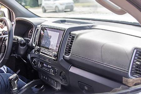 Erlkönig Nissan Navanra